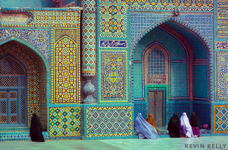 mazar-i-sharif_mosque.jpg
